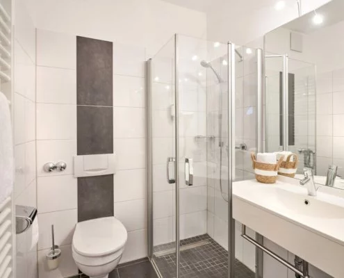 Badezimmer Comfort Doppelzimmer - Parkhotel Nümbrecht